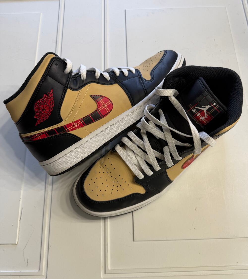 Nike Air Jordan 1 Mens Sz 10 Mid Tartan Swoosh Plaid Black Sneakers Shoes